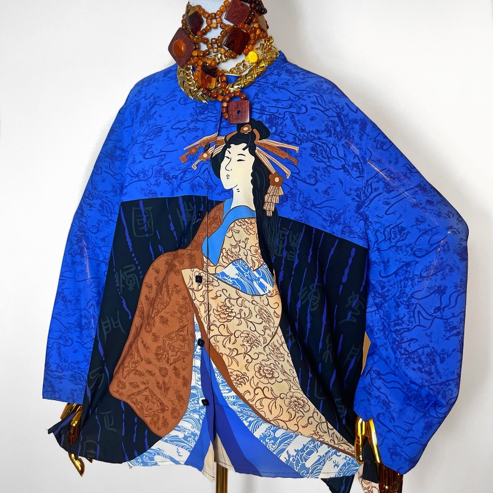 Beautiful Oriental Blouse - Sag Harbor